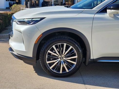 Used 2023 INFINITI QX60 Sensory w/ Vision Package image 15