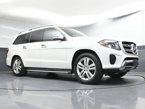 Used 2017 Mercedes-Benz GLS 450 4MATIC w/ Premium Package image 23