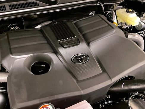 New 2026 Toyota Tundra Platinum AWD/4WD image 33