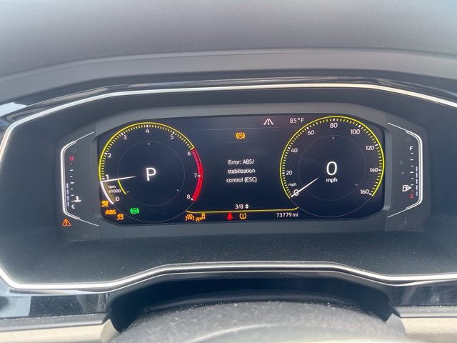 Used 2019 Volkswagen Jetta SEL FWD image 13
