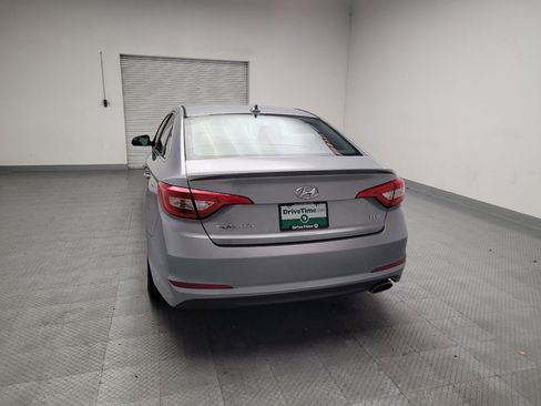 Used 2017 Hyundai Sonata ECO FWD image 6