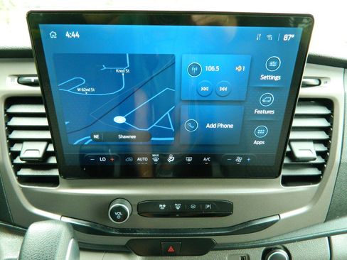 Used 2022 Ford Transit 350 XLT RWD image 14