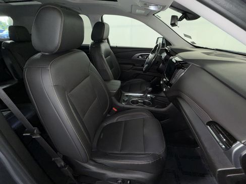 Used 2020 Chevrolet Traverse Premier AWD/4WD image 28