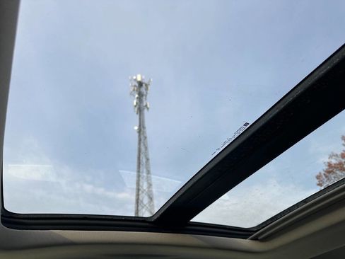 Used 2014 Chevrolet Impala LTZ image 25