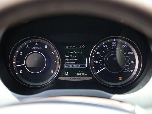 Used 2015 Hyundai Azera Limited FWD image 29