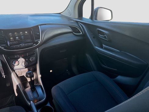 Used 2019 Chevrolet Trax LS w/ Tint and Cruise Package image 19