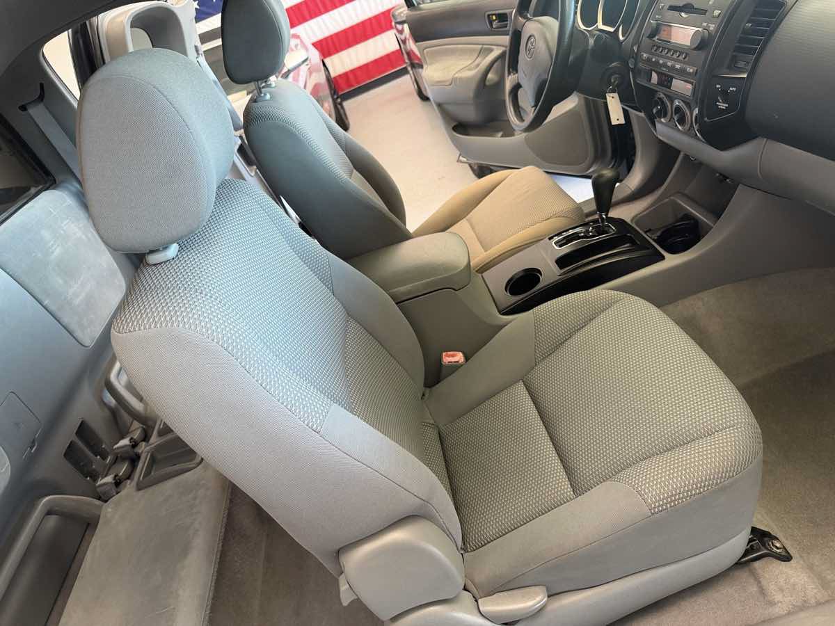 Used 2005 Toyota Tacoma 4x4 Access Cab image 20