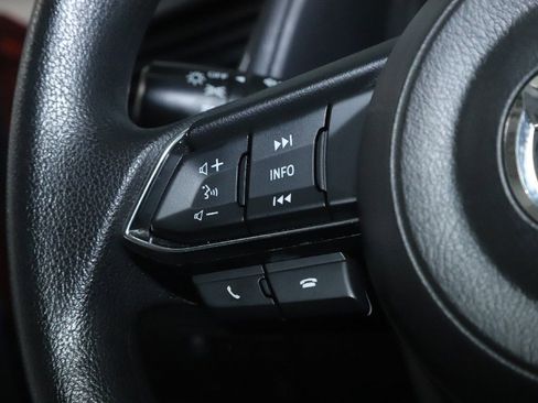 Used 2018 MAZDA MAZDA3 Sport FWD image 22