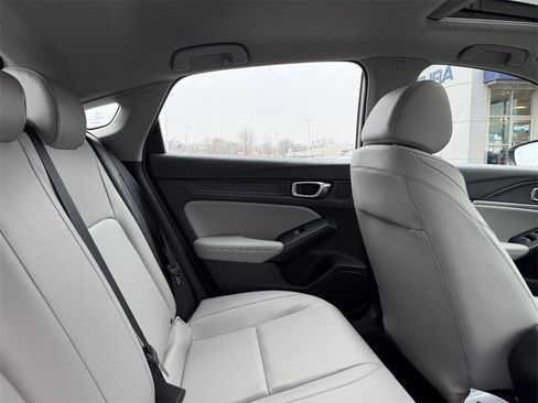 Certified 2023 Acura Integra image 10