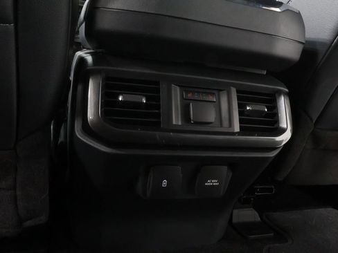 Used 2023 Ford F150 Lariat w/ Equipment Group 502A High image 28