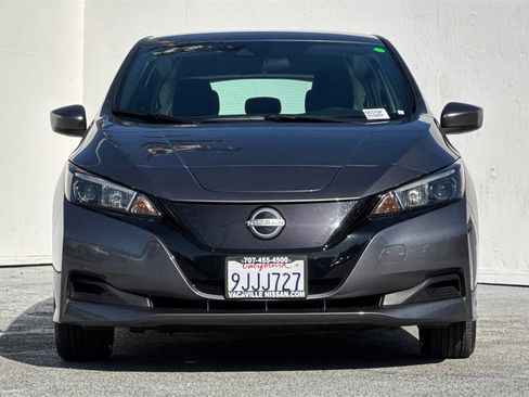 Used 2023 Nissan Leaf S image 9