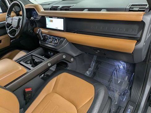 Used 2020 Land Rover Defender 110 X AWD/4WD image 33