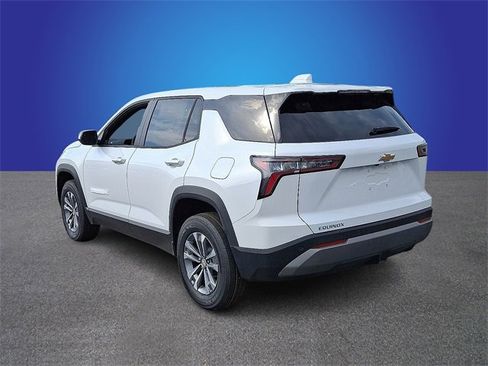 New 2026 Chevrolet Equinox LT image 4