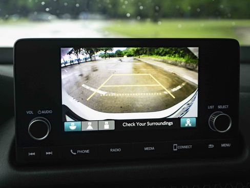 Certified 2025 Honda HR-V Sport image 31