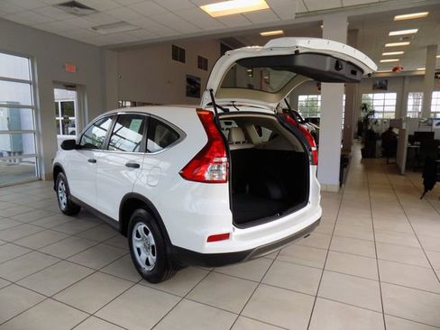 Used 2016 Honda CR-V LX image 9