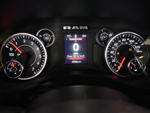 Used 2023 RAM 1500 Big Horn AWD/4WD image 4
