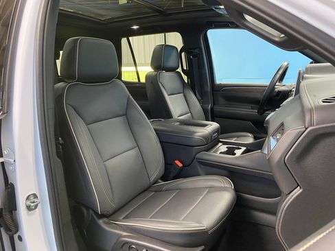 Used 2024 Chevrolet Tahoe Premier w/ Premium Package image 55