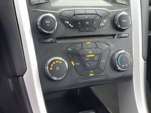 Used 2016 Ford Fusion S FWD image 19