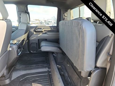 Used 2025 Chevrolet Silverado 2500 ZR2 w/ Technology Package image 27