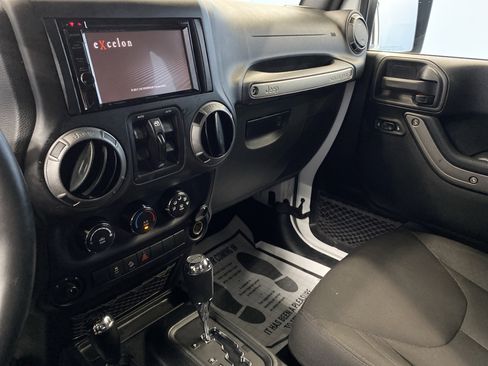 Certified 2016 Jeep Wrangler Unlimited Sport w/ Quick Order Package 24S image 13