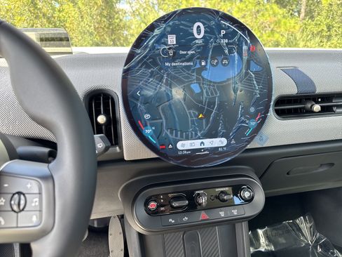 New 2026 MINI Cooper 2-Door Hardtop image 17