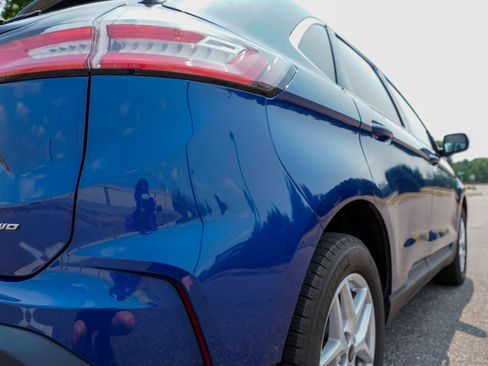 Used 2023 Ford Edge SEL AWD/4WD image 30