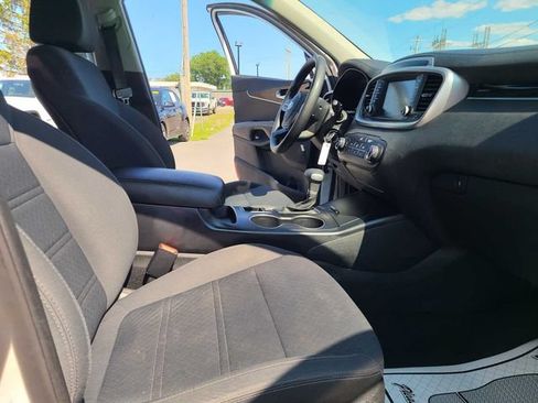 Used 2020 Kia Sorento LX AWD/4WD image 20