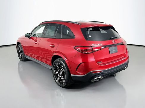 Used 2025 Mercedes-Benz GLC 300 4MATIC image 5