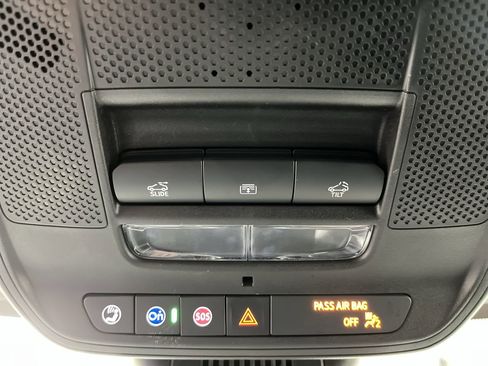 Certified 2025 Chevrolet Equinox LT image 26