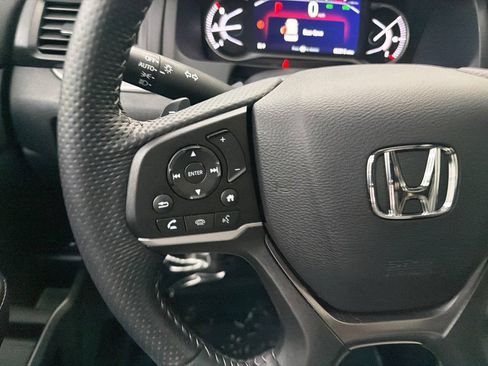 Used 2024 Honda Passport EX-L image 28