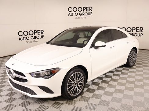 Used 2023 Mercedes-Benz CLA 250 4MATIC image 9