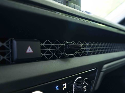 Used 2024 Honda Accord LX image 32