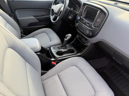 Used 2022 Chevrolet Colorado W/T image 20