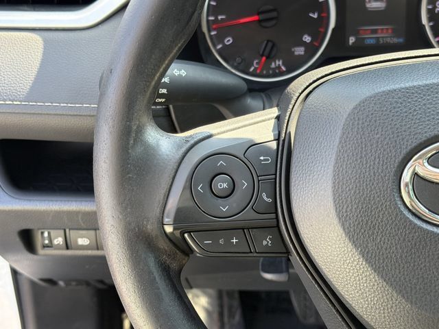 Used 2022 Toyota RAV4 LE FWD image 24