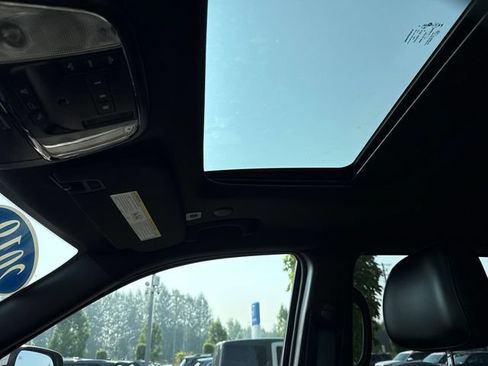 Used 2019 Jeep Grand Cherokee Altitude AWD/4WD image 25