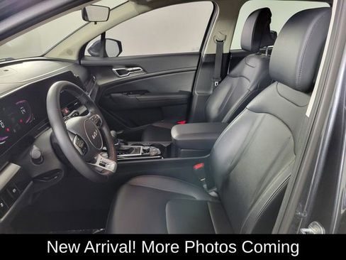 Used 2023 Kia Sportage EX FWD image 13