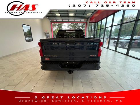 Used 2022 Chevrolet Silverado 1500 RST AWD/4WD image 5
