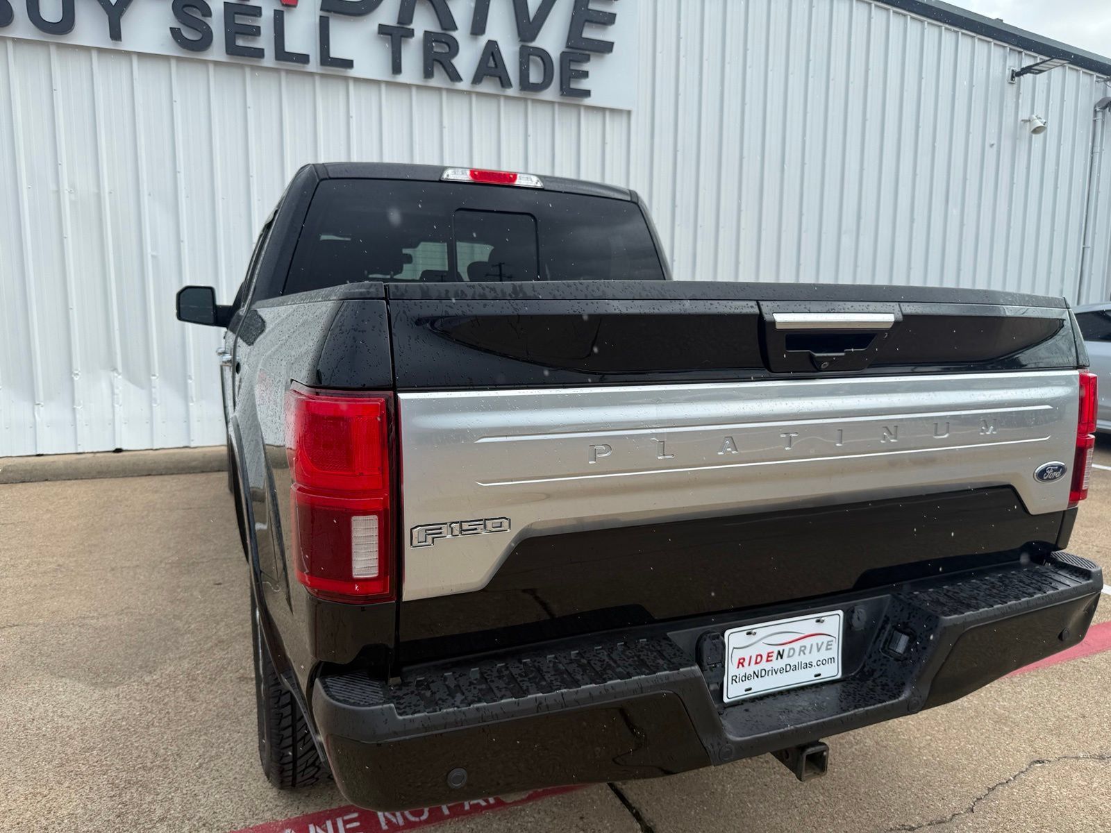 Used 2019 Ford F150 Platinum w/ Equipment Group 701A Luxury AWD/4WD image 5