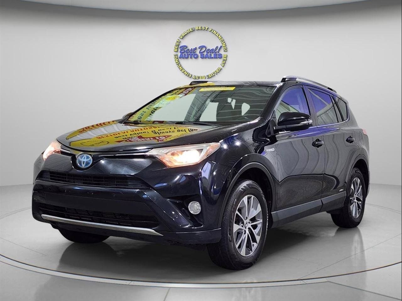 Used 2016 Toyota RAV4 XLE w/ Convenience Package AWD/4WD image 1