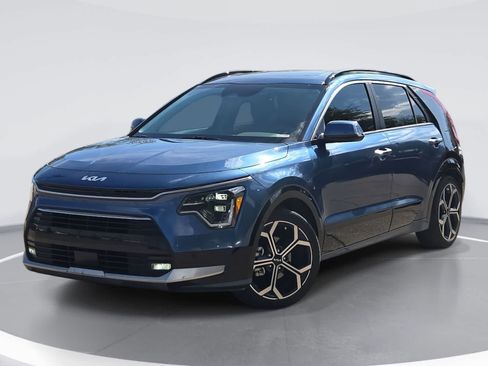Used 2023 Kia Niro SX Touring FWD image 1