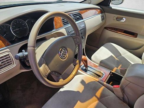 Used 2005 Buick LaCrosse CX w/ Silver Convenience Package FWD image 11