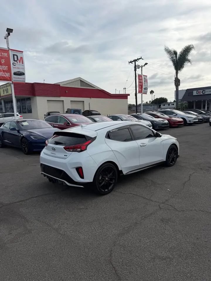 Used 2020 Hyundai Veloster Turbo R-Spec FWD image 4