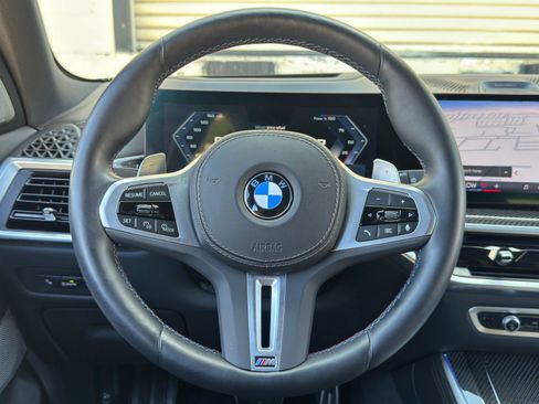 Used 2024 BMW X5 M60i AWD/4WD image 22