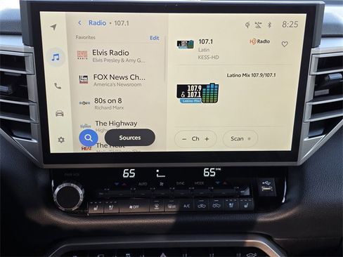 Used 2025 Toyota Tundra Limited image 14