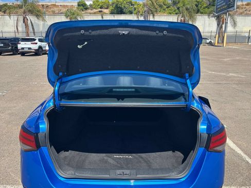 Used 2025 Nissan Sentra SV FWD image 29