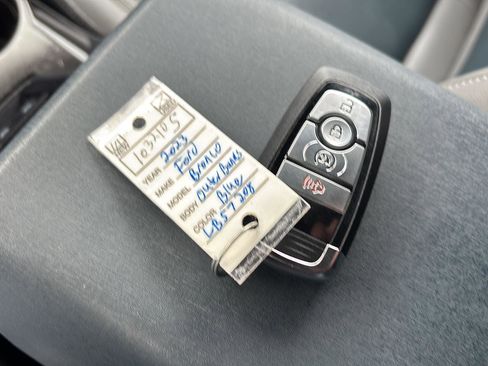 Used 2023 Ford Bronco Outer Banks AWD/4WD image 31