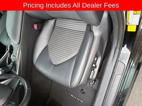 Used 2023 Toyota Camry SE FWD image 6