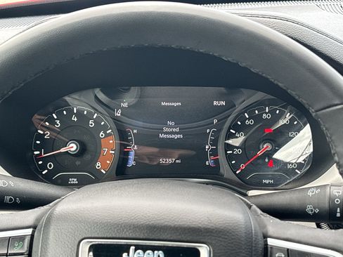 Used 2024 Jeep Compass Limited AWD/4WD image 5