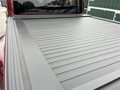 Used 2021 Jeep Gladiator Rubicon image 12