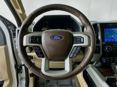 Certified 2019 Ford F150 Lariat image 16
